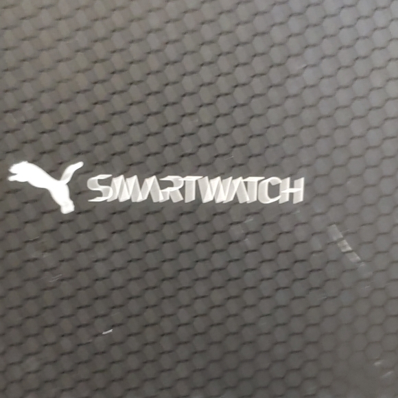 Puma Smart Watch - Picture 2 of 5